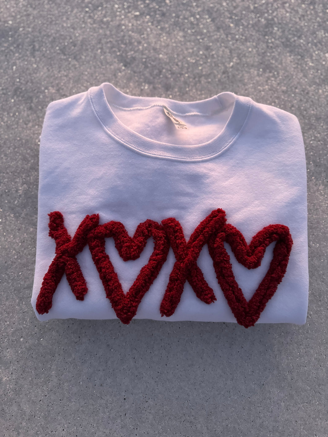 X♡X♡ Chenille Yarn Embroidered Sweatshirt